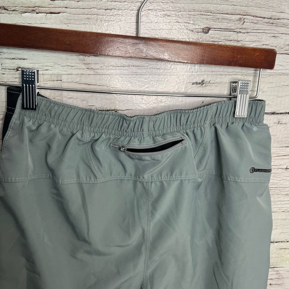 The north face men’s shorts size small athletic - Picture 6 of 8